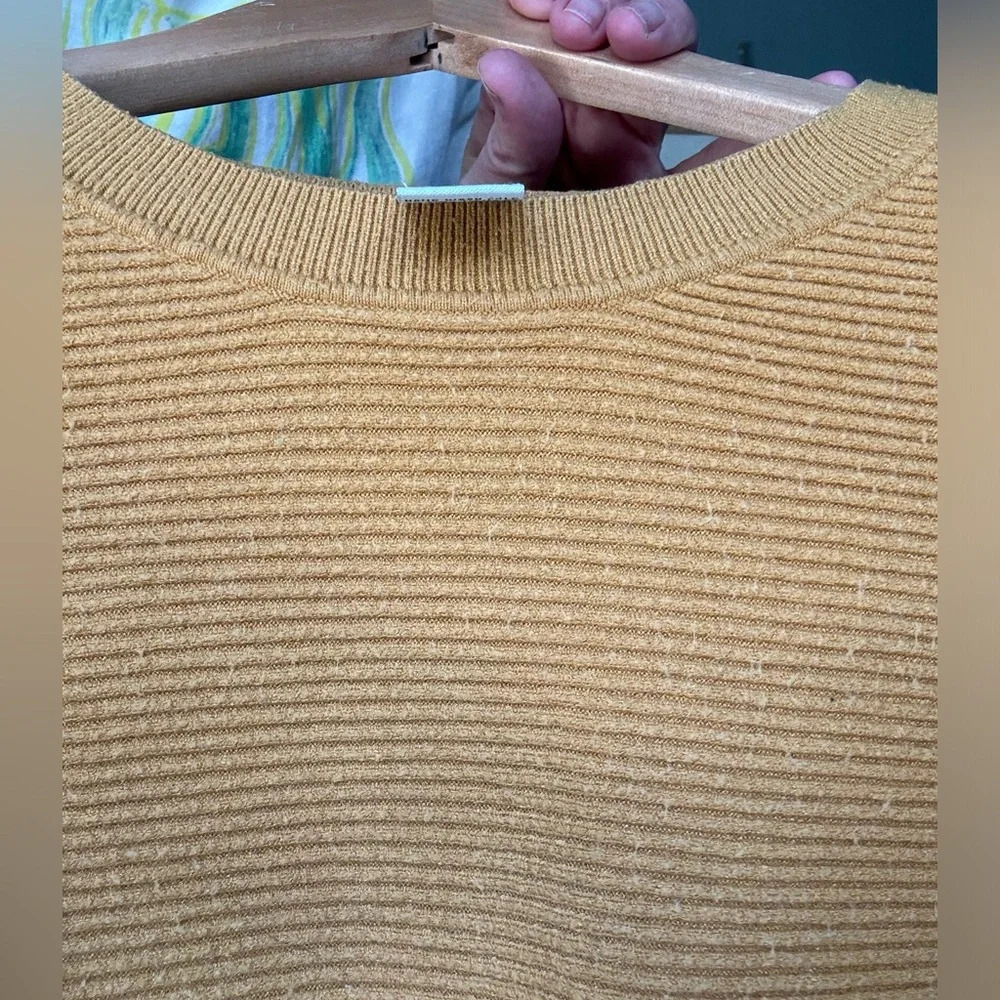 Carmen Marc Valvo Gold Ribbed Batwing Cropped Sweater Top xs - Picture 7 of 11